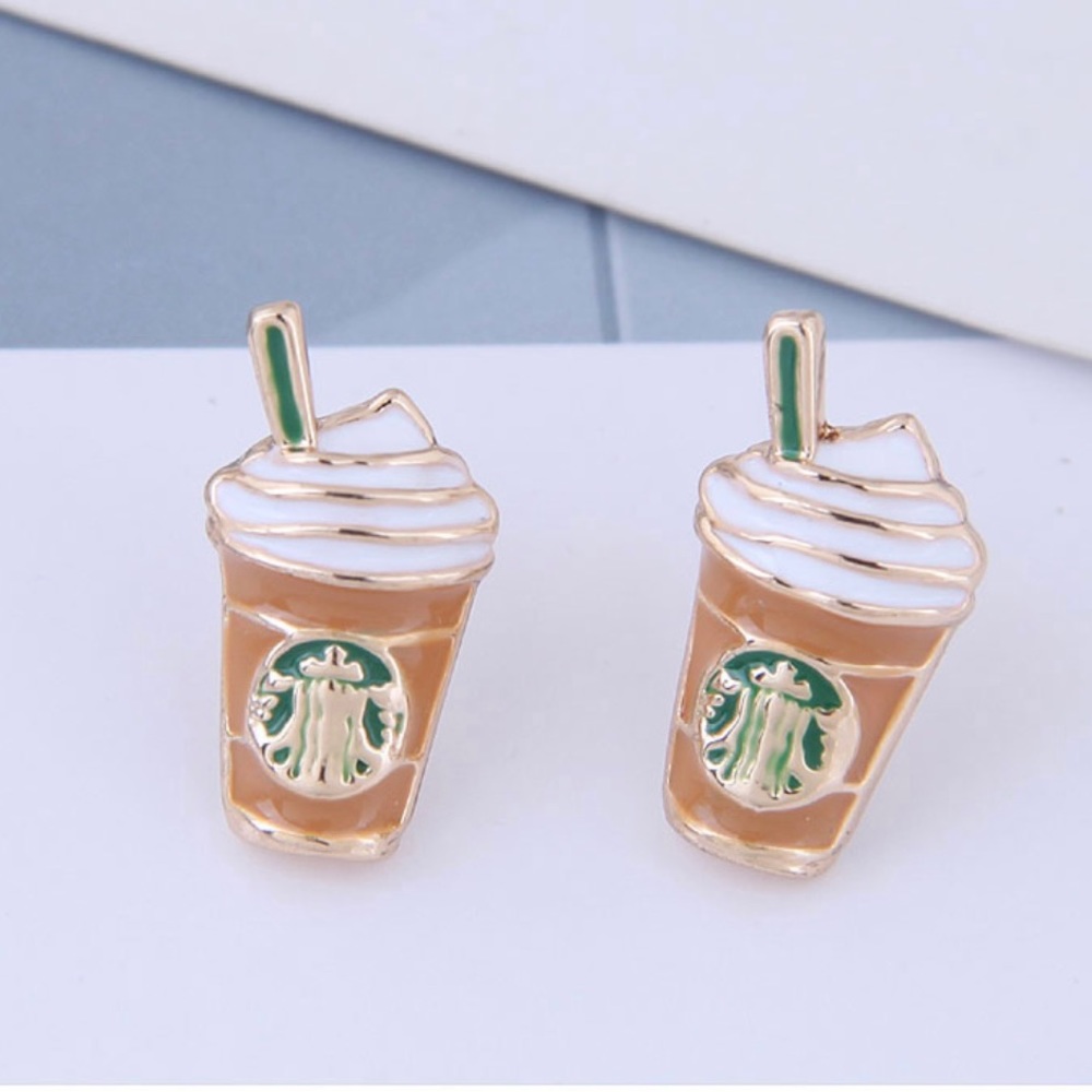 Coffee lover stud earrings